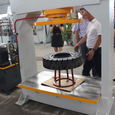 China 200 Ton Mobile Used Hydraulic Press Fit For Truck Solid Tire Tire for sale