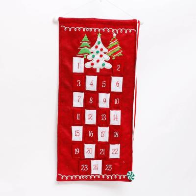 China Dreamcatcher Holiday Decorate 78*35cm Flannel Home Decoration Countdown Schedule Christmas Advent Calendar With Pockets For 24 Days for sale