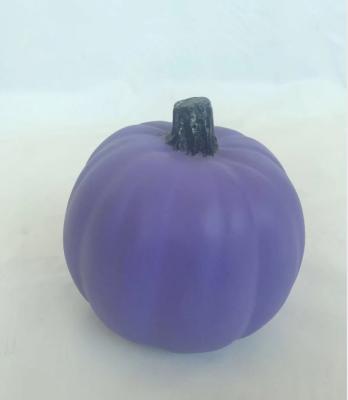 China Halloween decoration factory direct sale high quality artificial carvable pumpkins for sale