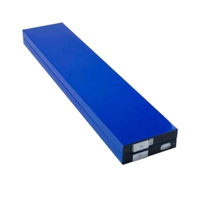 Chine 3.2V 184Ah Lifepo4 Battery Cell pour des solutions de stockage d'énergie durables à vendre