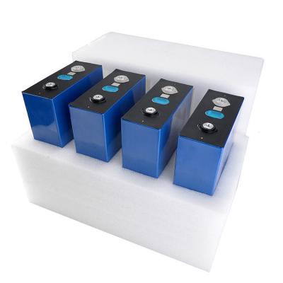 Chine Cylaid 320Ah 304Ah LifePo4 Prismatique cellule LFP batterie au lithium longue durée de vie à vendre