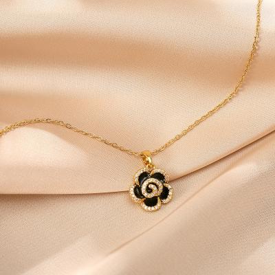 China 2022 New Contract Camellia Gold Plated Premium Luxury Clavicle Chain Fashion Jewelry Necklace Inset Micro Pendant TRENDY Necklace for sale