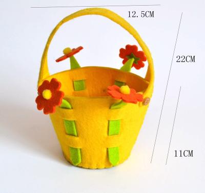 China Sustainable Handmade Flower Design Spring Easter Felt Candy Basket for sale