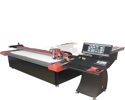 China Automatic Fabric Cutter and Materials Feeding Cutter Die Cut Hot Selling Fabric Template and Fabric Cutting Machine All Into One Digital CNC Cutter for sale