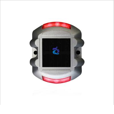 China Aluminum Wireless Solar LED Road Stud Blue Flashing Light IP68 Garage for sale