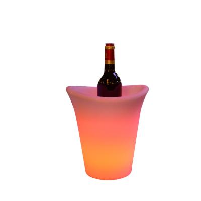 China Modern LED Light Up Beer Vodka Cooler Plastic Ice Bucket With Speaker For Bar for sale