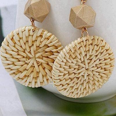 China FASHIONABLE Handmade Wooden Rattan Straw Boho Earrings Shell Geometric Volume For Woman Fashion Jewelry Making for sale