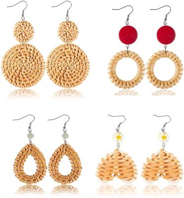 China TRENDY Boho Straw Geometric Rattan Raffia Lantern handmade dangle earrings for women fail statement raffia earrings for sale