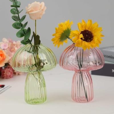 China Modern Glass Vase Best Borosilicate Factory Price Jiangsu Mushroom Vase for sale