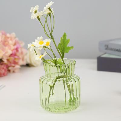 China 2023 factory price modern cheap mini vase glass rose mini glass vase on tabledesk for sale