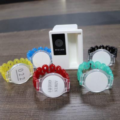 China Apartment Rfid Lock System With Wristband Key For ABS Plastic Locker for sale