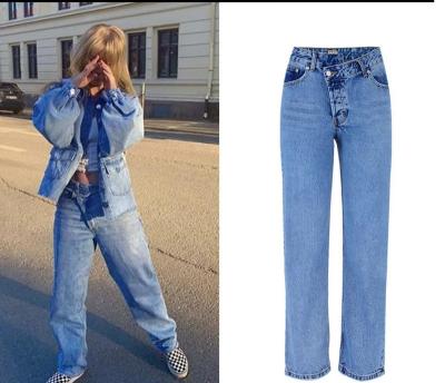 China Breathable Women's High Waist Loose Straight Irregular Jeans for sale