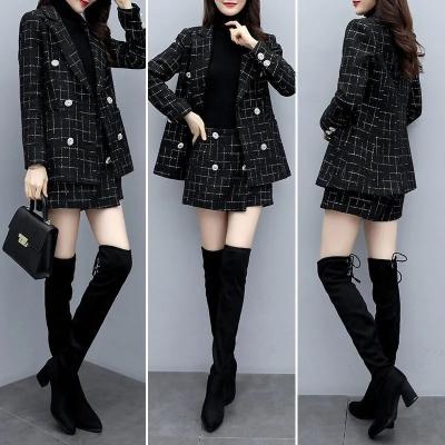 China Anti-pilling Spot wholesale custom autumn and winter new two sets of Korean version temperament wool coat and shorts fashion suit for sale