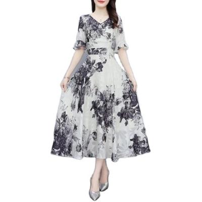 China Anti-Static 2022 Summer Elegant Casual Dresses Short Sleeve Women's V-Neck Seaside Holiday Floral Lady Sexy Dress for sale