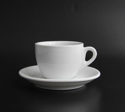 China Viable White Porcelain Cappuccino Cups with Saucers for Specialty Coffee Drinks, Latte, Coffee Mocha and Tea for sale