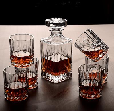 China Crystal Glass High Quality Crystal Whiskey Decanter Drinking Glass Set for sale