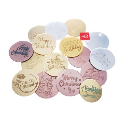 China Custimize Acrylic Engraved Laser Mark Shiny Gold Mirror Disc Cupcake Charm Cakesicle Pop Acrylic Disc Topper for sale