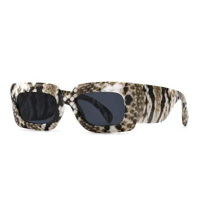 China Snakeskin Rectangle Punk Unique Printed Sunglasses For Women Vintage Gradient Square Sun Glasses 2022 Female for sale