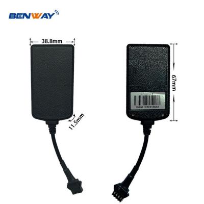 China Mini Geo-fence Gps Tracker ET300 Relay/Battery Sticker Gps Tracker Car/Motorcycle Tracker for sale