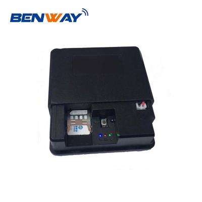 China Fleet Management or Vehicle Tracking or Taxi Speeding GPS+GSM+GPRS Wireless Network Cheapest Car Gps Tracker Without CRNA for sale