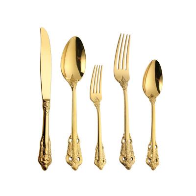 China Sustainable Eco Friendly Royal Vintage 18/8 Silverware Set Gold Plated Luxury Stainless Steel Flatware Set for sale