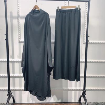 China High Quality Polyester (Imitation Snow) Islamic Muslim Clothing Casual Two Piece Sets For Women Dubai Muslim Women Dress for sale