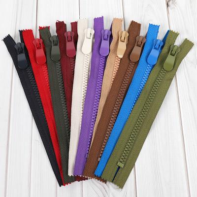 China Customization 8#Zipper Viable Stain High Quality Color Closed Zipper Big Teeth Plastic Resin Garment Zipper for sale