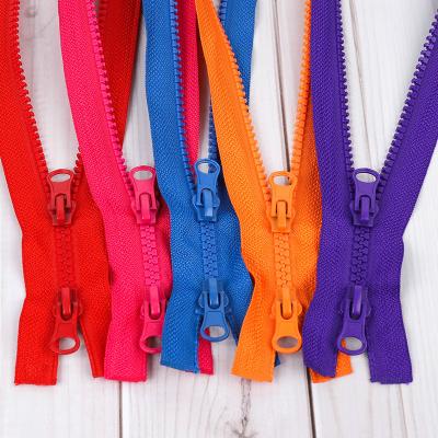 China Viable High Quality Customization 5#Zipper Garment Color Spot Color Double Open Zipper Plastic Resin Zipper for sale