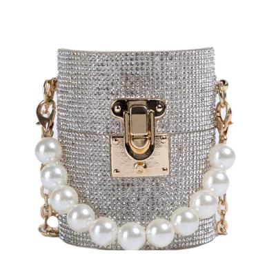 China Pearl Chain Set Fashion Diamond Cross Body Bag Mini Clutch Bag Women Purse Acrylic Lipstick Barrel Shaped Purse for sale