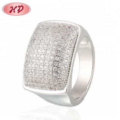 China 2021 Fashion Tdw Diamond Engagement White Gold Ring Jewelry for sale