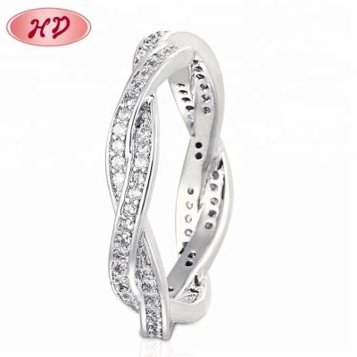 China No Allergic Fashion White Gold Rings Zircon Pave Twisted Infinity Band Engagement Ring for sale