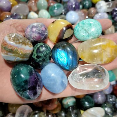 China Wholesale Natural Stone Crystal Tumble Stone from China Crystal Palm Healing Crystal Spiritual for sale