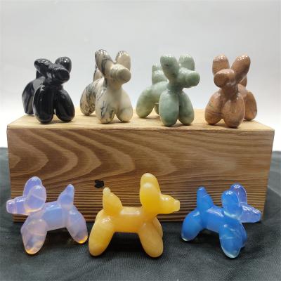 China China Hot Selling Crystal Animal Carving Crafts Balloon Natural Dog Crystal Dog Carving for sale