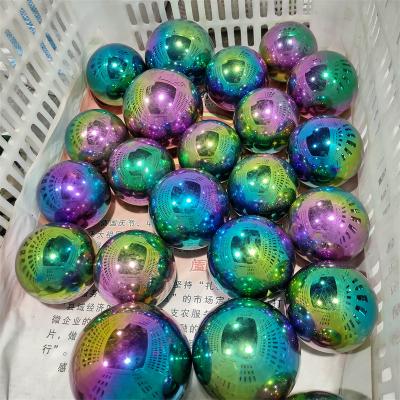 China Europe Crystal Spiritual Stone Energy Ball Natural Wholesale Crystal Sphere Aura Quartz Sphere for sale