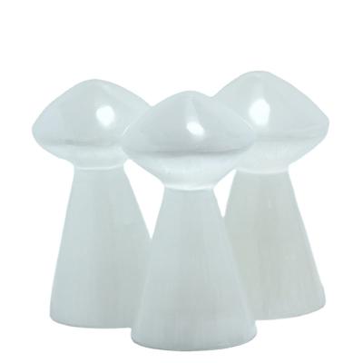 China Europe Polished Wholesale Nature Stone Selenite Mushroom Ornaments For Christmas Decoration Supplies for sale