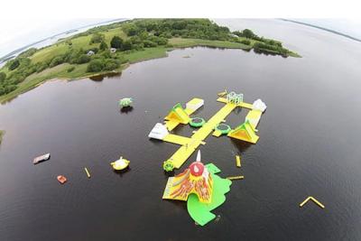 China Het ontzagwekkende Super Grote Park van het Baai Opblaasbare Water, Gele Watersporten voor Oceaan Te koop