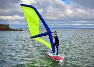 China La vela inflable profesional del sorbo Windsurf tablero de paleta en venta