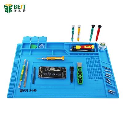 China Easy Operation Safety Convenience 45x30cm Iron Station Phone PC Computer Repair Mat Magnetic Heat Insulation Silicone Pad Desktop Soldering Platform for sale