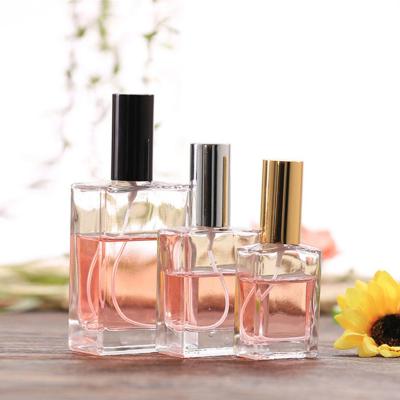 China Cosmetic Supply 30ml 50ml 100ml Stain Spray Empty Perfume Square Glass Bottles Skin Care for sale