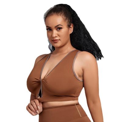 China Antibacterial Support Fitness Plus Size Crop Top With Crossover Back Wholesale Premium Sports Bra Womens Womens Plus Size Bra Big Cup for sale