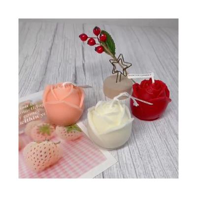 China Wedding Handmade Soy Wax Birthday Party Gift Christmas Rose Flower Shaped Scented Candle Decorative Aroma Candle For Table Photo Prop Birthday Valentine Gift for sale