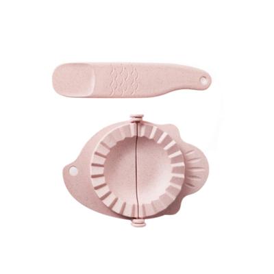 China Viable plastic dumpling maker household dumpling maker skin mold kitchen instrument creative tool for sale