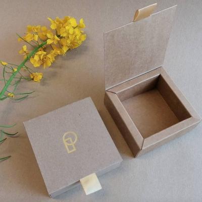 China Customized Designs Paper Box Packaging New Arrival Custom Pendant Paper Jewelry Gift Box for sale