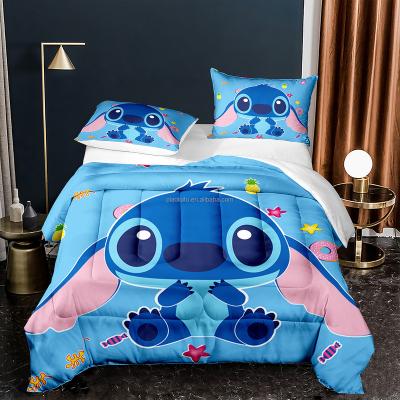 China Customized 2022 New Durable Cartoon Style Dot Printing Designers Velvet Comforter Sets Warmth Velvet Filling Luxury Soft Bed Set 3Pcs for sale