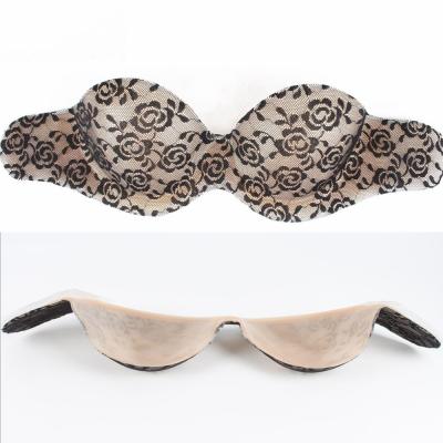 China Amazon seamless lift up bra reusable strapless self-adhesive barely there bra underwire invisible bra for sale