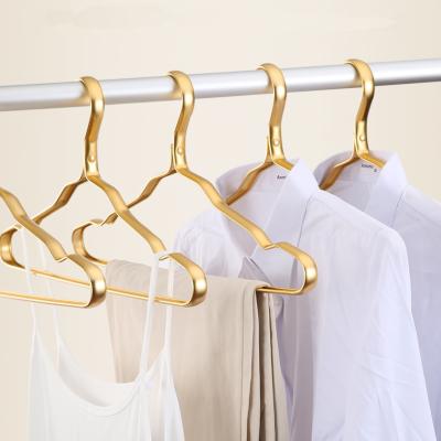 China YC Aluminum Aluminum Hanger With Notches Hanger For Shirts Garment Waterproof Wet Drying Use for sale