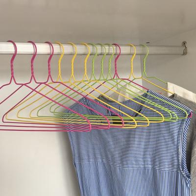 China Eco-Friendly/Rustproof/Anti-Slip/High Weight Capacity Professional Made Round Steel Hanger Cheap Anti-Slip High Weight Capacity PVC Coated Hangers for sale