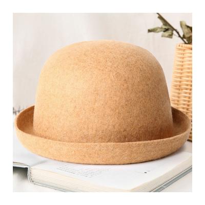 China Round Lid Comfortable Breathable Mini Bowler Hat Party Felt Fedora Hats Wholesale Price for sale