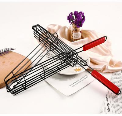 China Non-stick Portable BBQ Grilling Non-stick Kitchen Accessories Basket Grill Basket Wooden Handle BBQ Grill Basket for sale