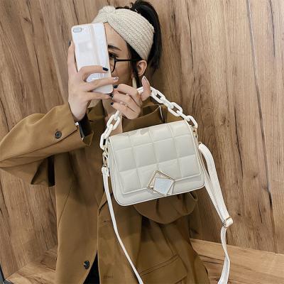 China Wholesale waterproof ladies acrylic chain shoulder bags 2022 simple soft cross shoulder bag for women for sale